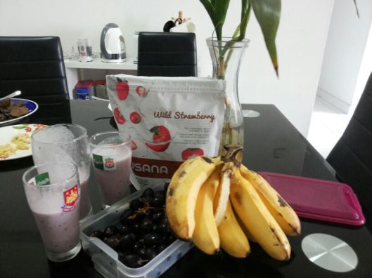 Nutrimeal BananaGrapes Smoothies